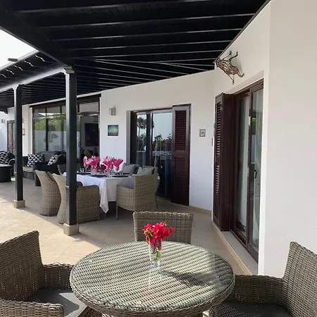 Coco - Play Blanca - Lanzarote Villa *